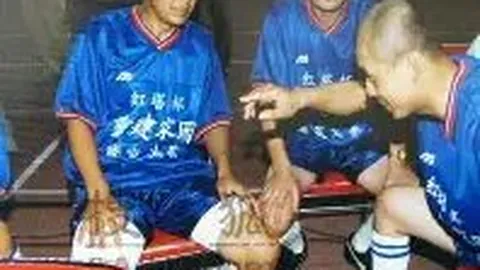 斯图加特5-2逆转莱比锡，德甲第19轮高潮迭起